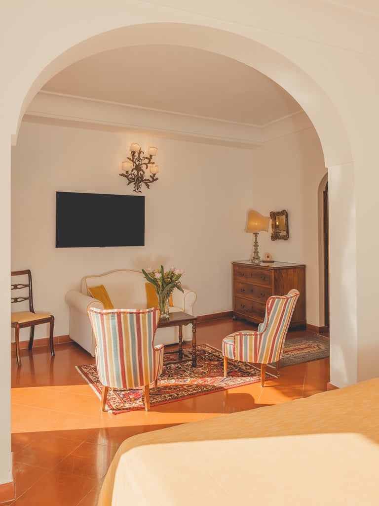 Standard Junior Suite 6