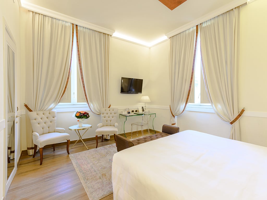 Hotel28