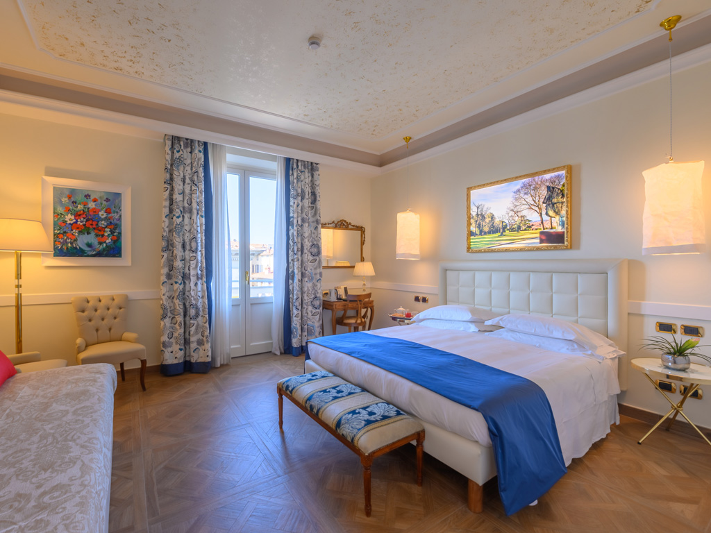 Deluxe Zimmer mit Balkon12 Deluxe Zimmer mit Balkon12