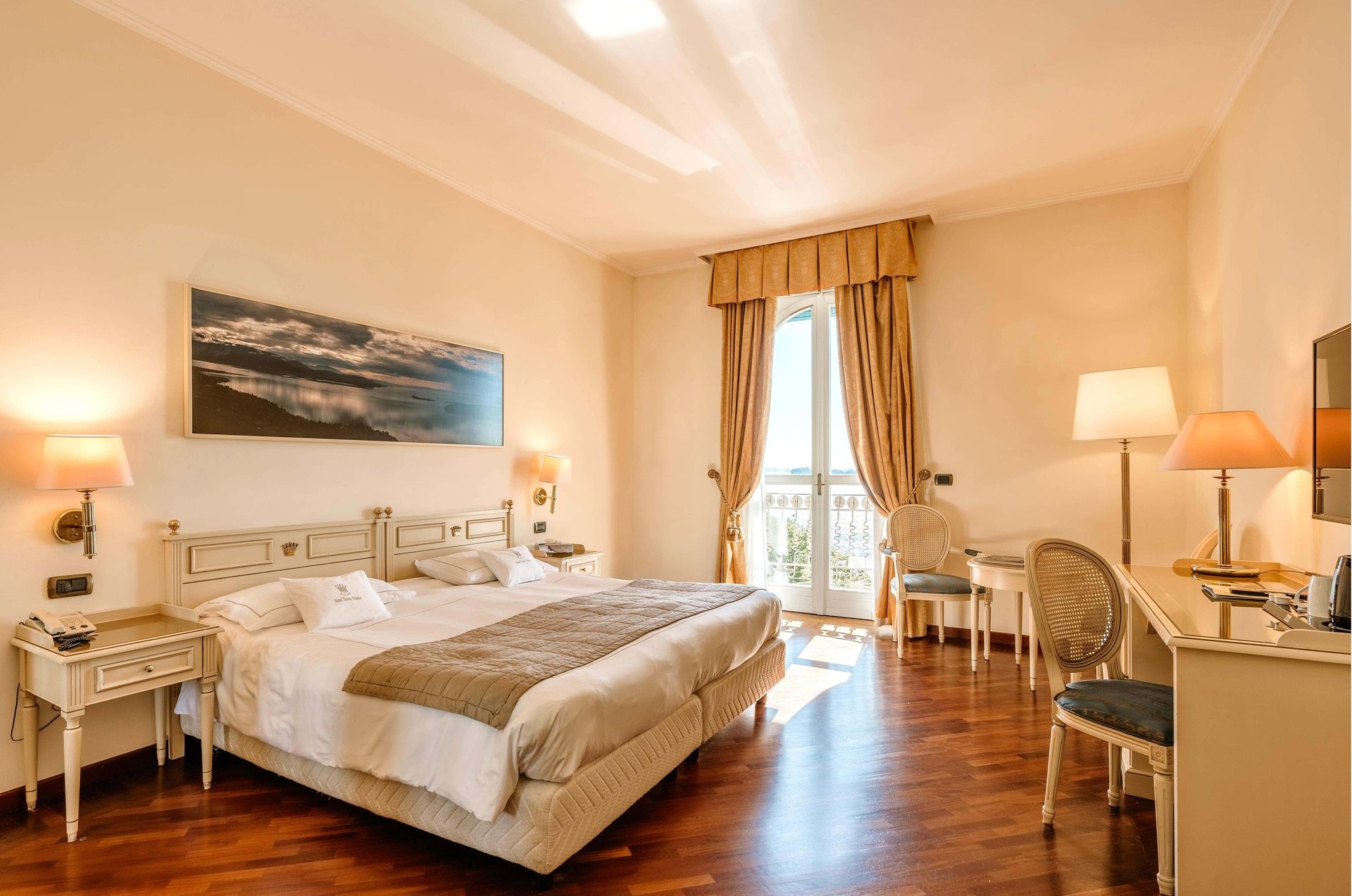 Hotel Savoy Palace8