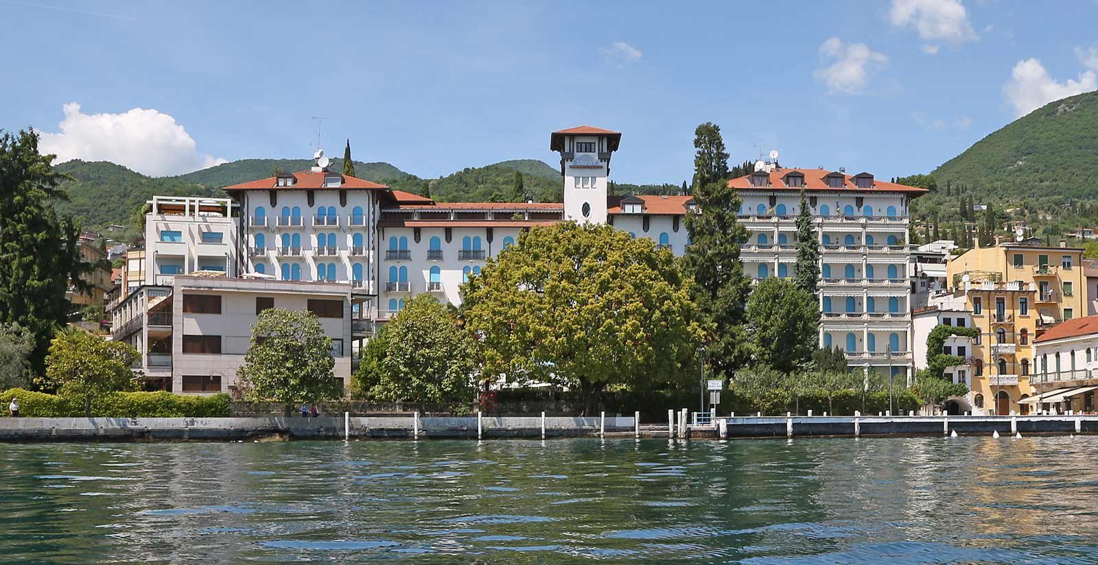 Hotel Savoy Palace2