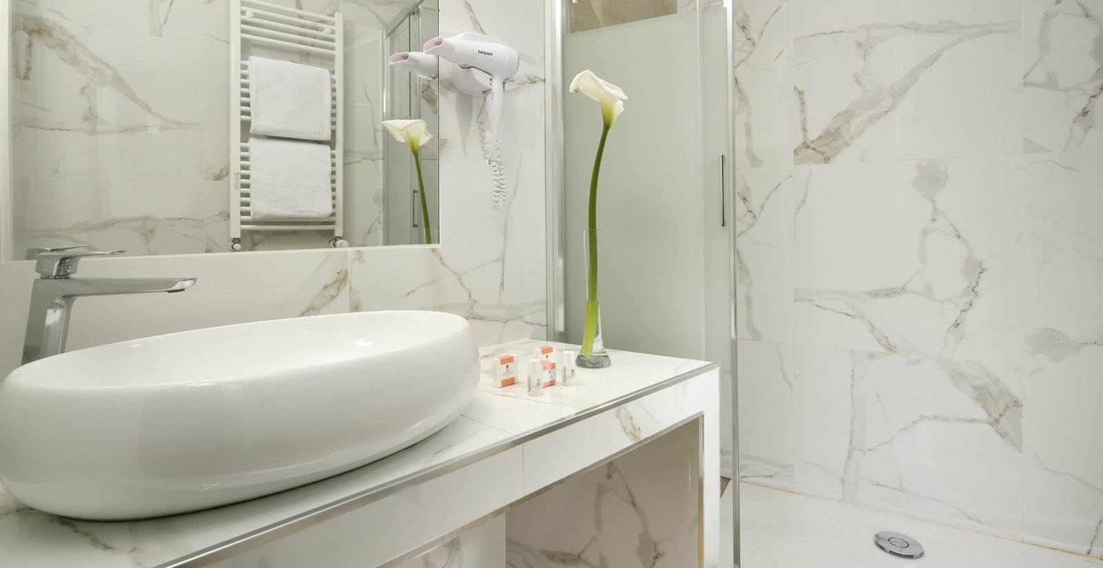 Superior Double Room8 Superior Double Room8