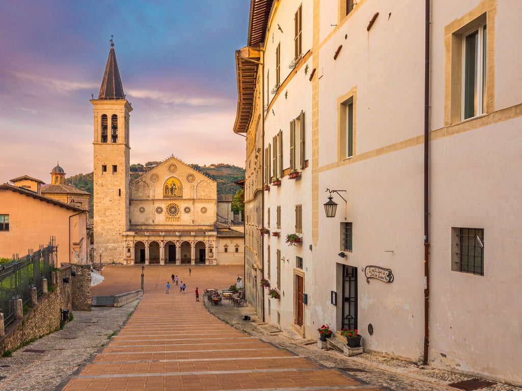 Un vero Borgo storico nella magica Umbria10
