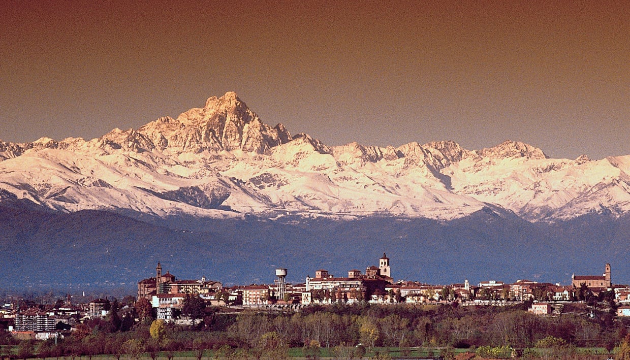 At the center of Historical Piedmont5