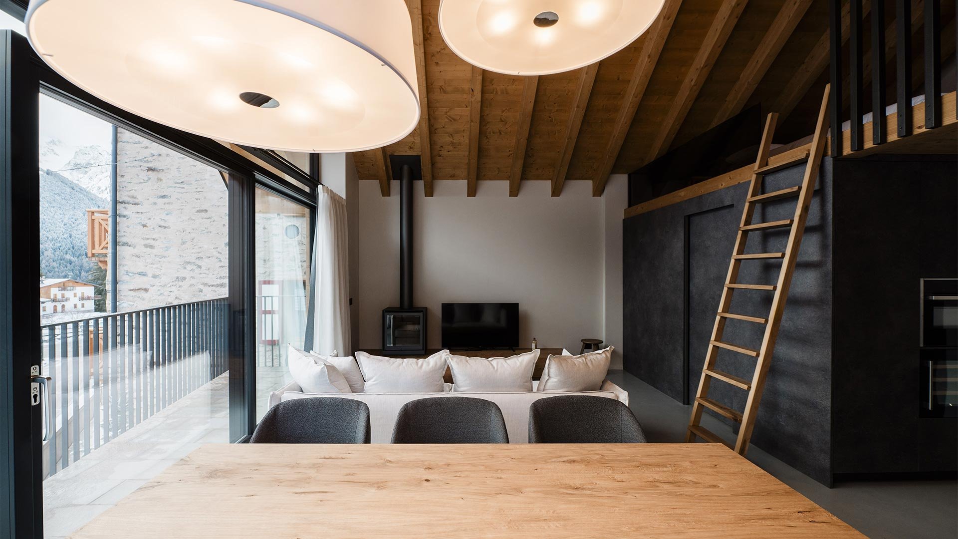 Dalania Mountain Apartments2
