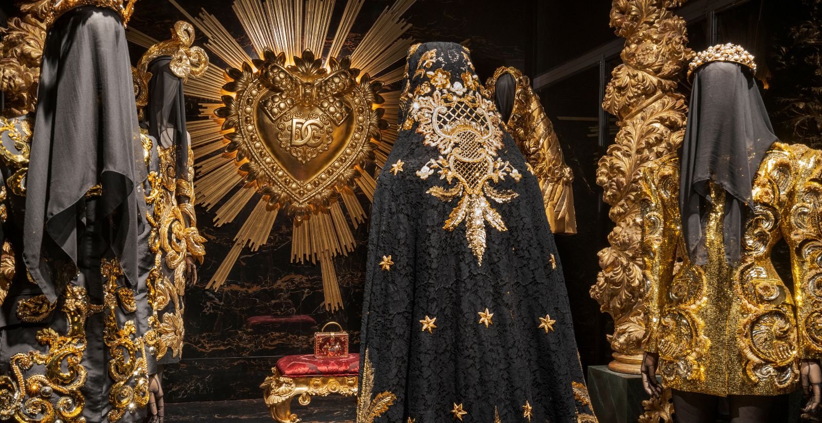 Dolce & Gabbana “From the Heart to the Hands” exhibition3