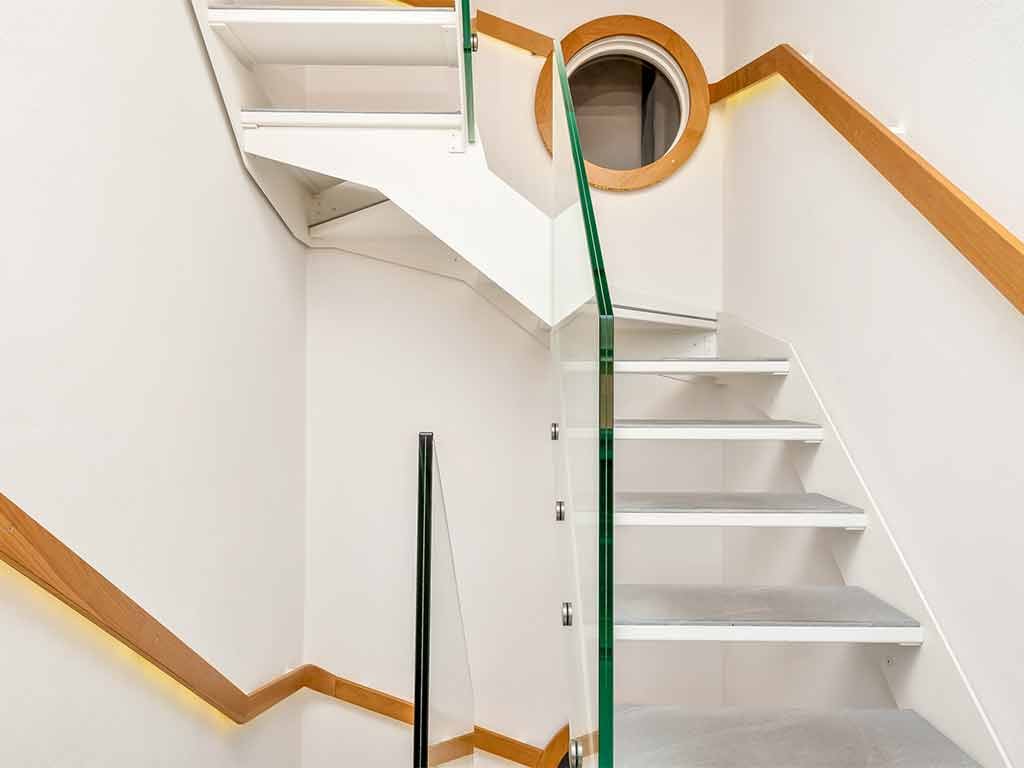 Gallery 42