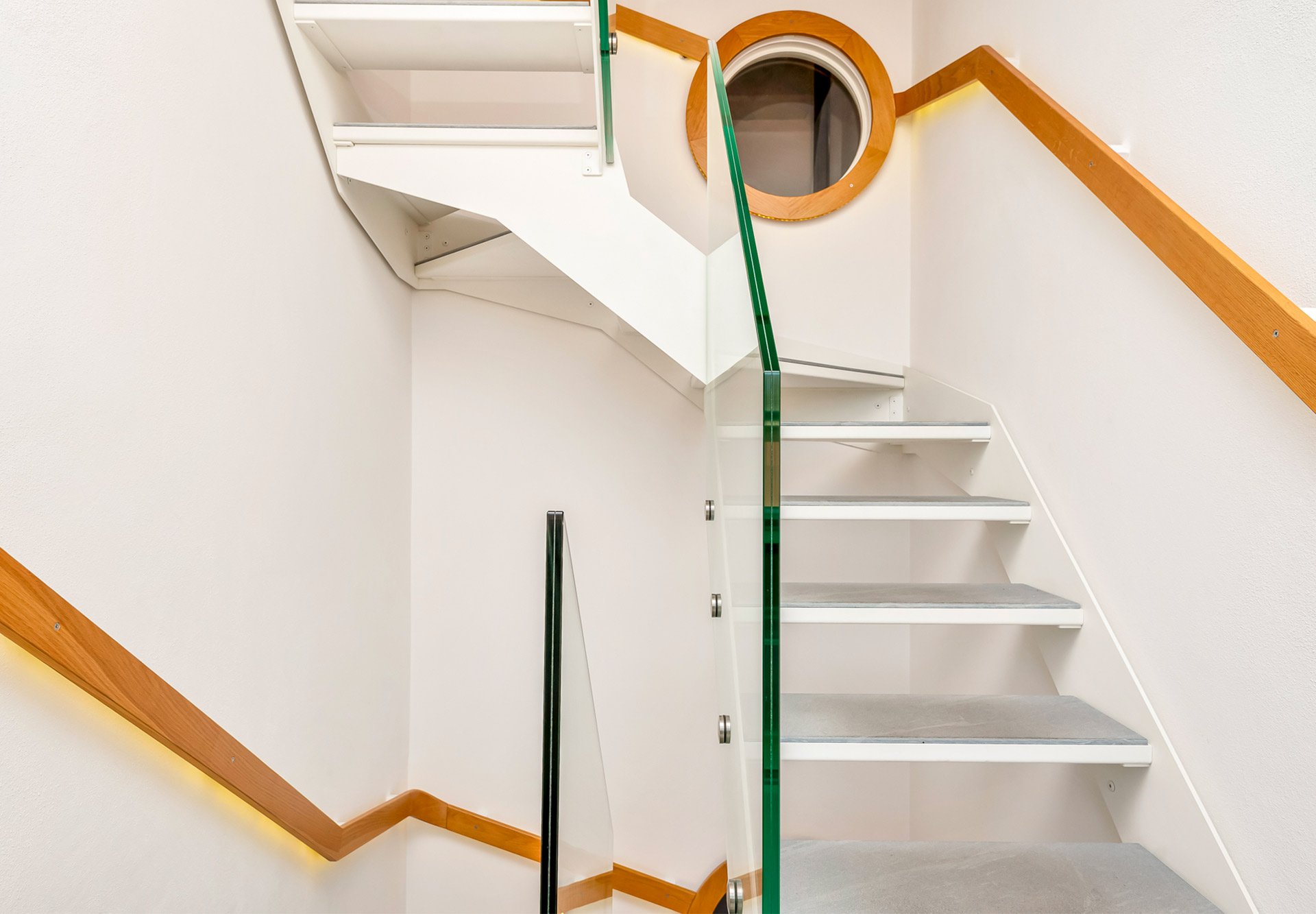 Colonna 245