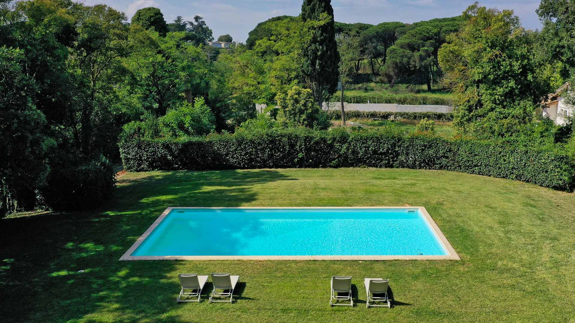 Pool and Relax1
