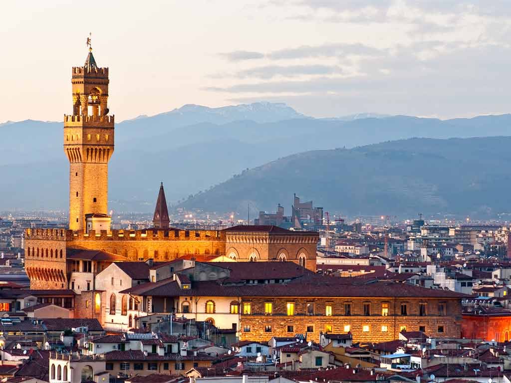PALAZZO VECCHIETTI 8 PALAZZO VECCHIETTI 8
