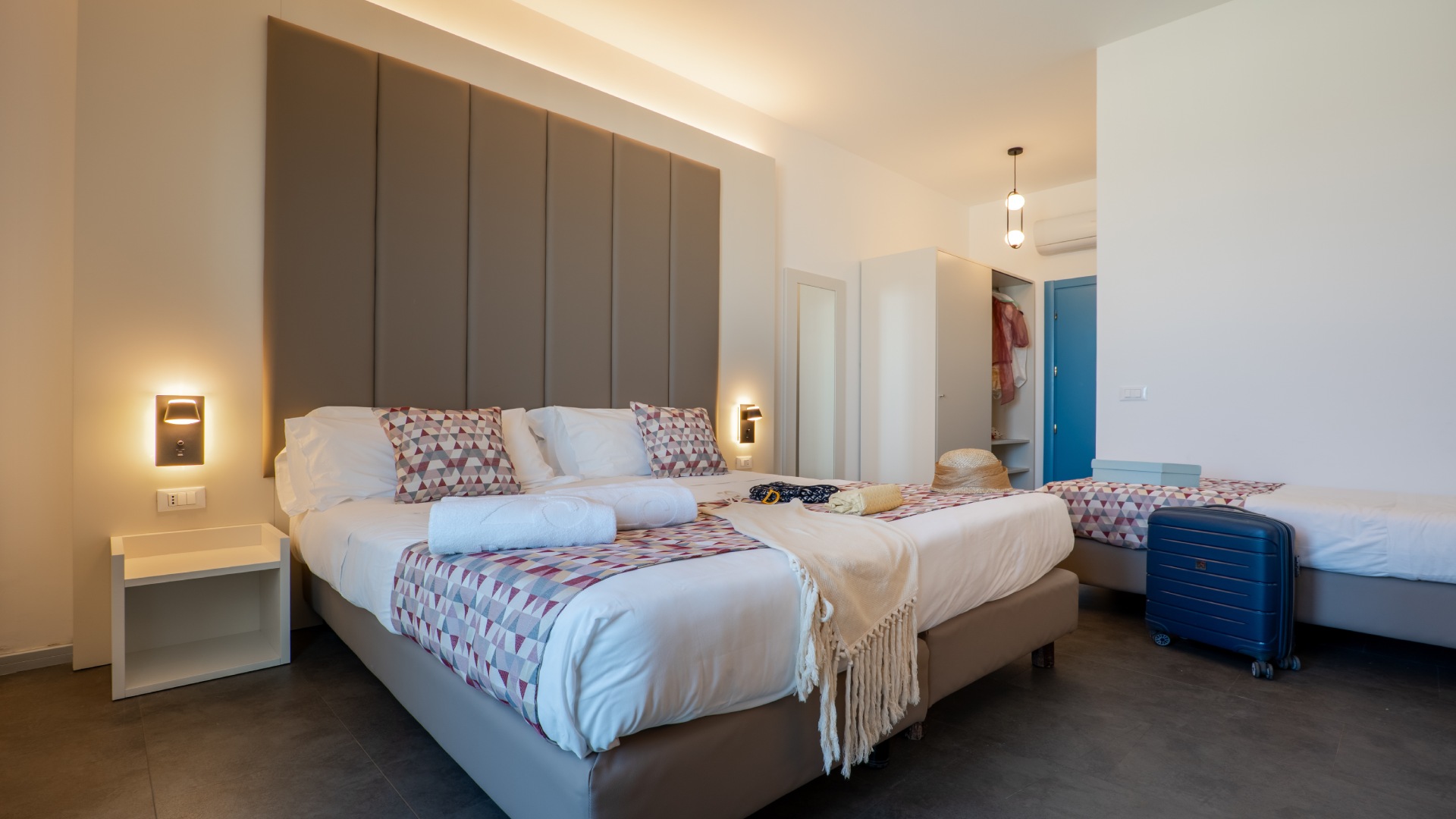 Deluxe con vista mare e terrazzo5