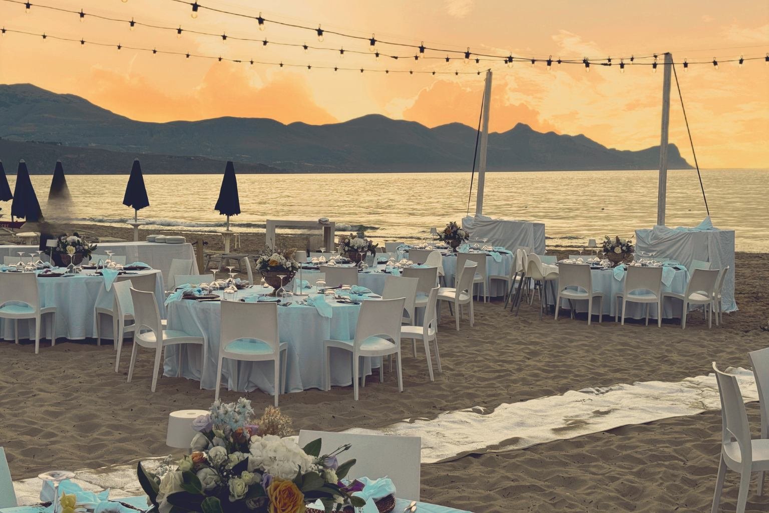 Beach restaurant and terrace15
