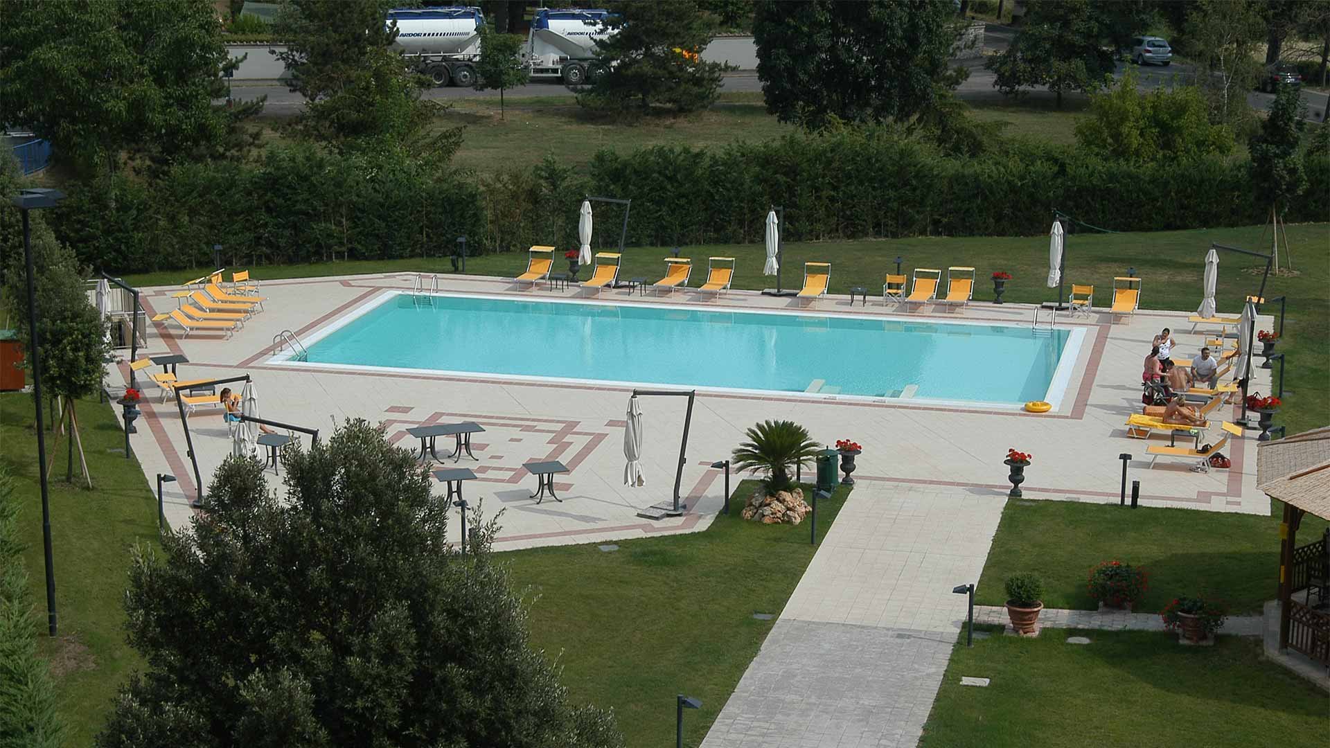 Swimming Pool2