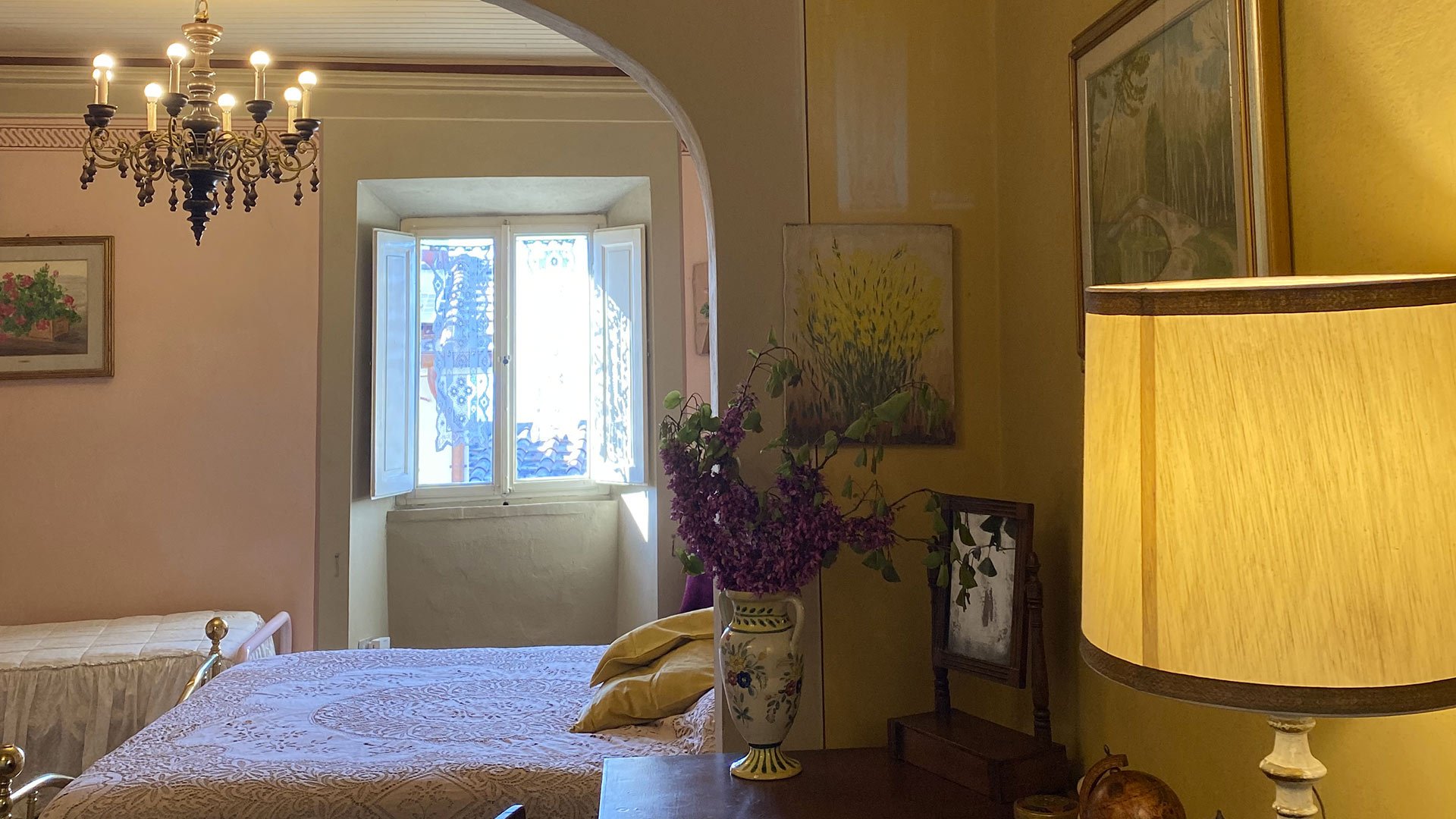 Rooms4