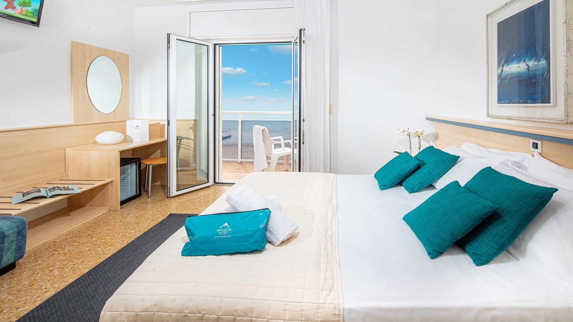 Miramare Room Direct Sea View3