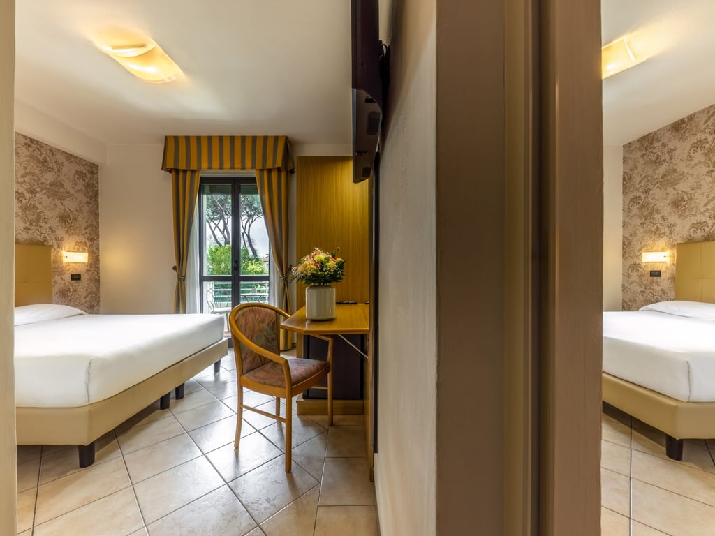 Family Superior room with balcony5