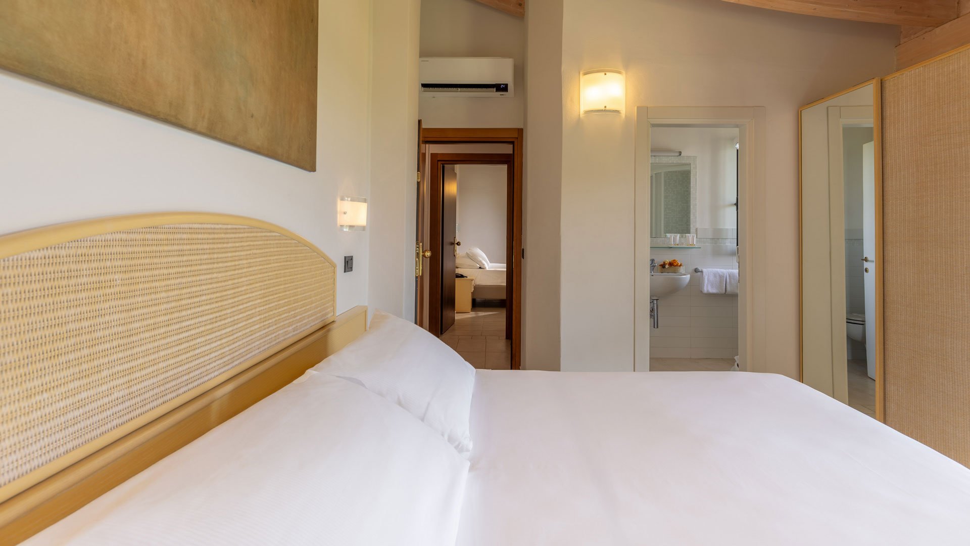 Family Deluxe Room2