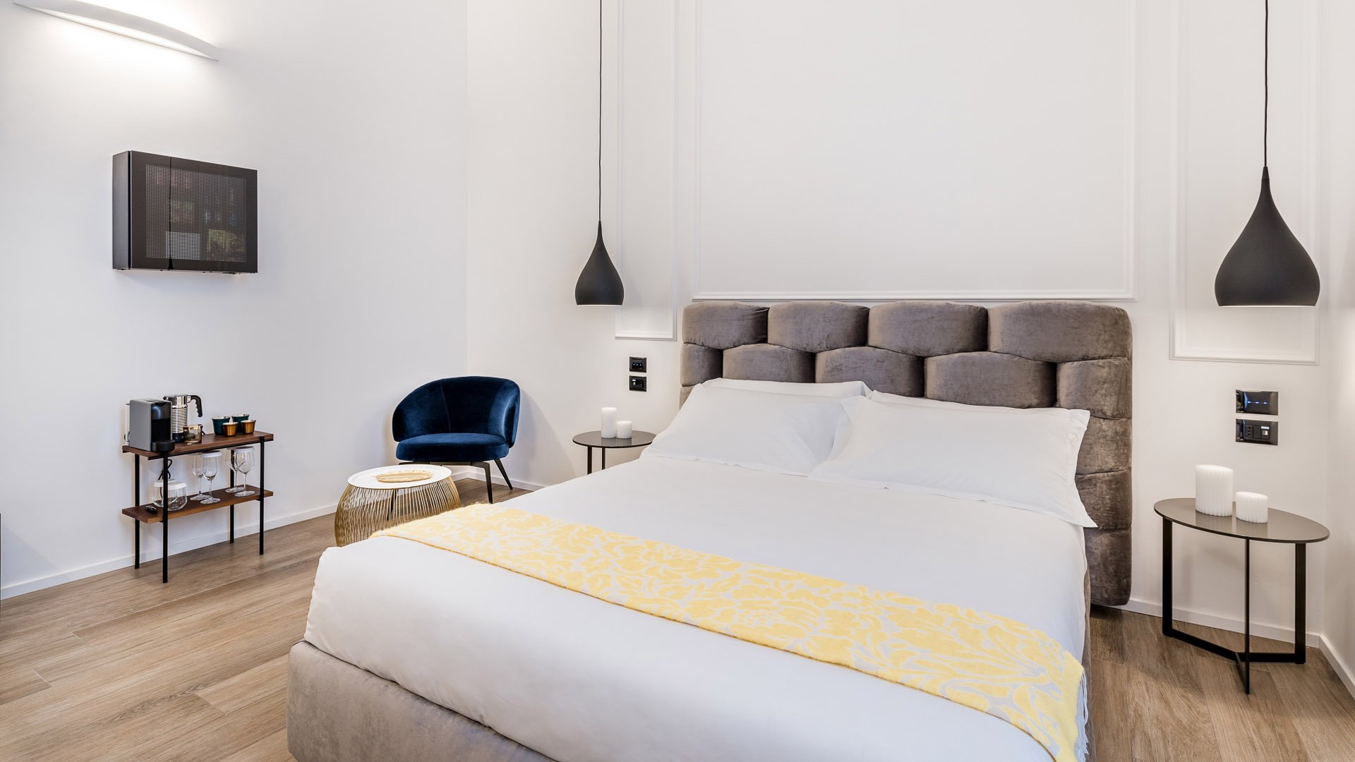 Royal Junior Suite City View1