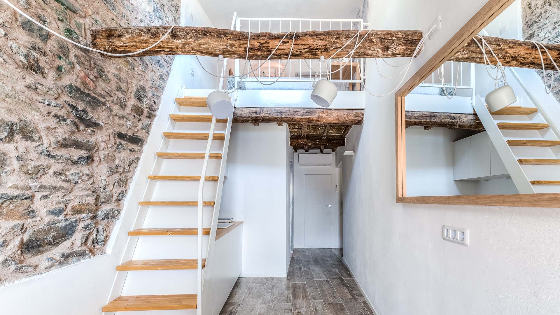 Luxury Penthouse Apartment4