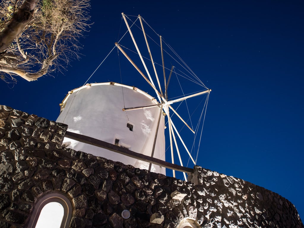 ANEMOSCOPE WINDMILL VILLA SANTORINI 8