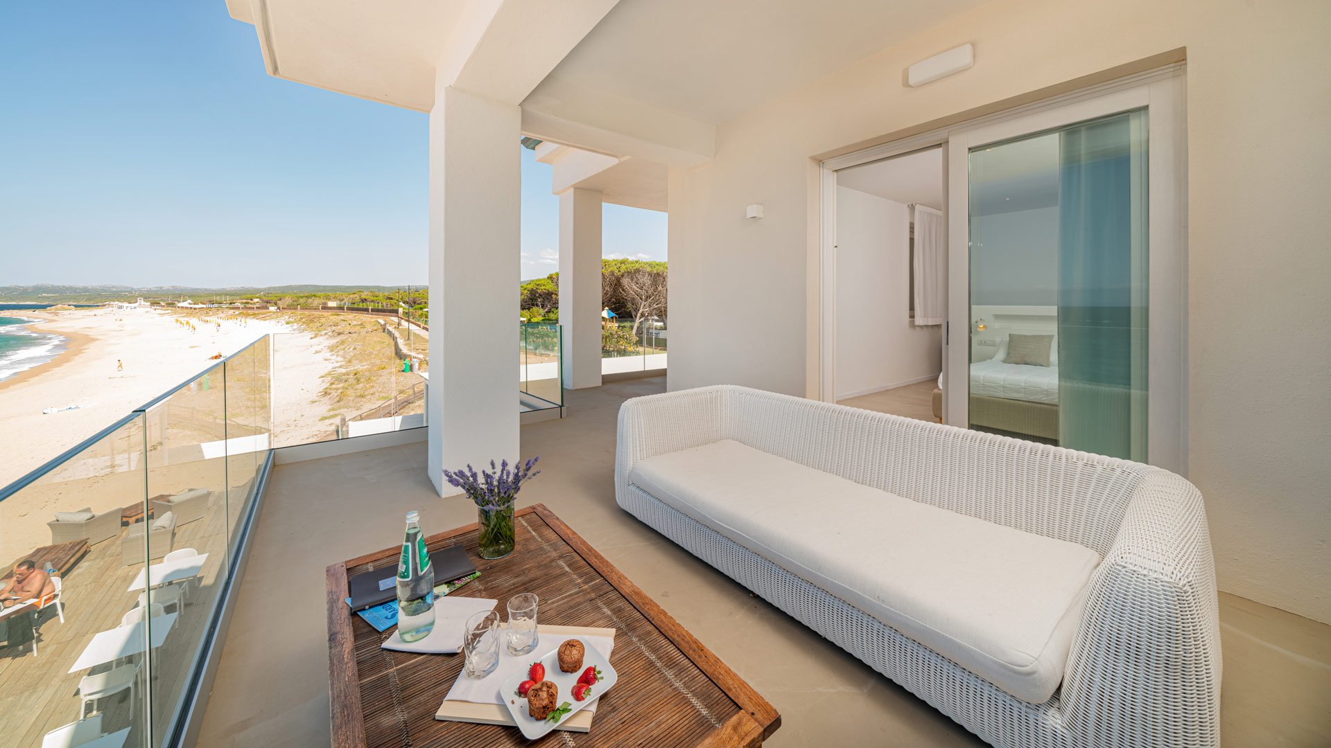 Jatika Hotel - Junior Suite Deluxe Sea View Mini Pool3