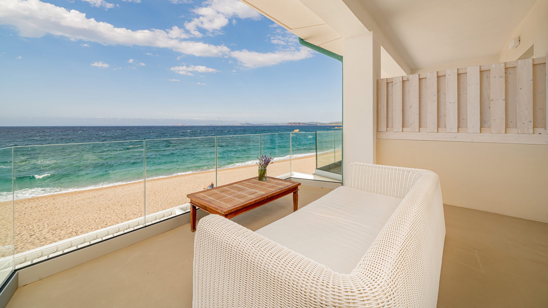 Jatika Hotel - Deluxe Vista Mare3
