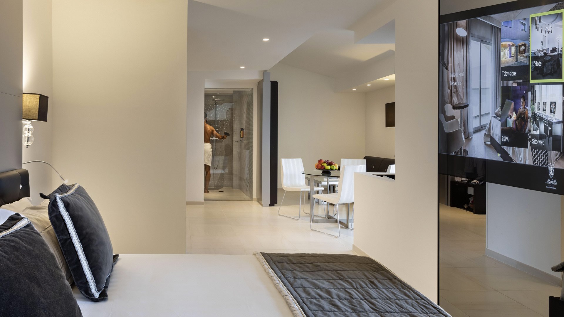 Silver Suite4