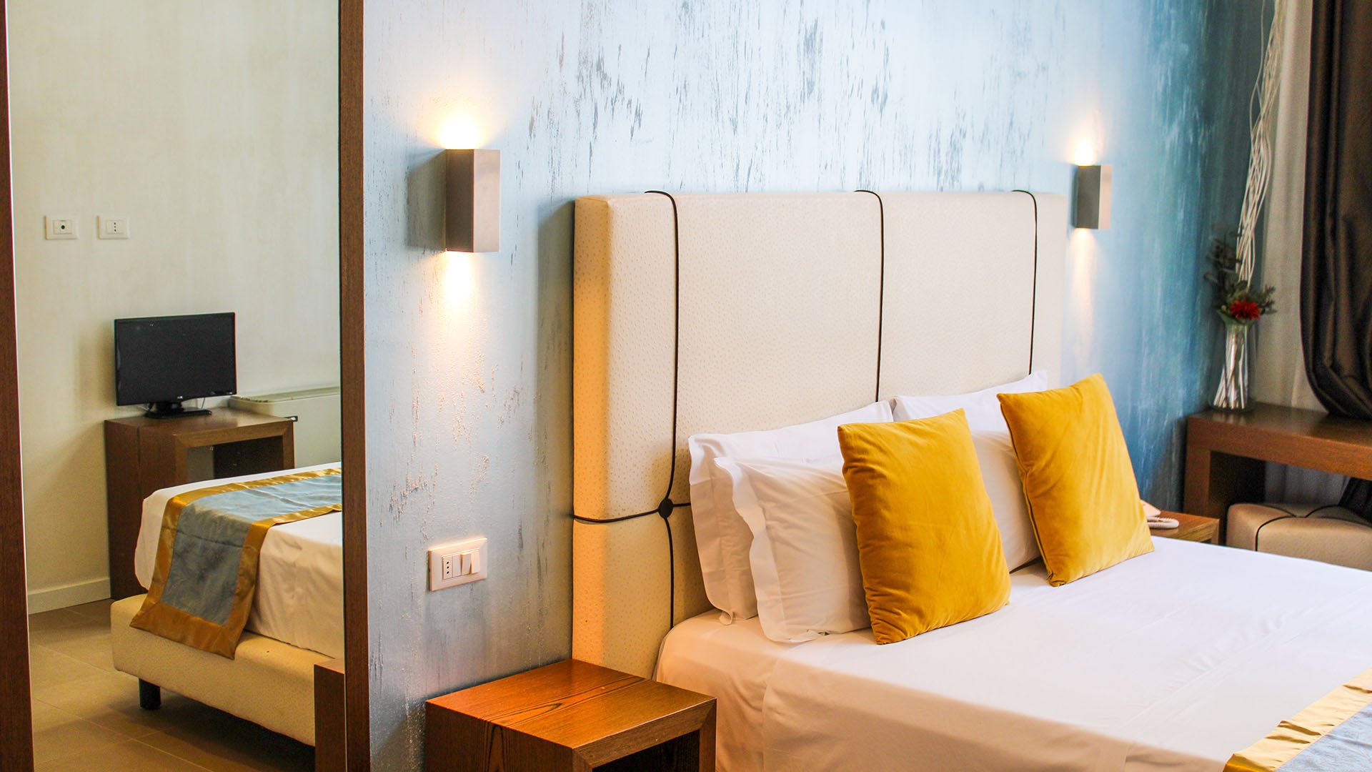 Rooms1