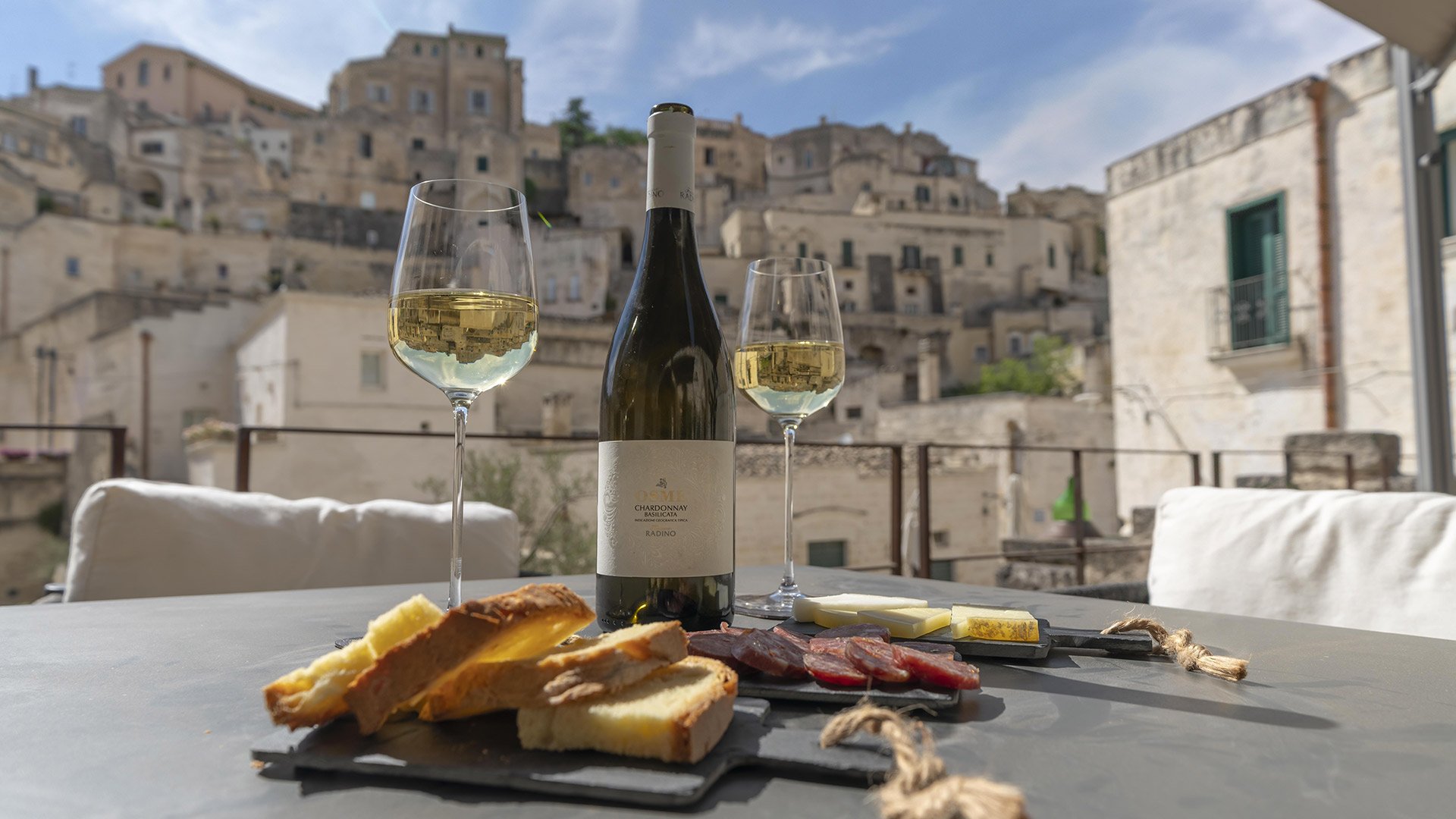 Wine tasting1