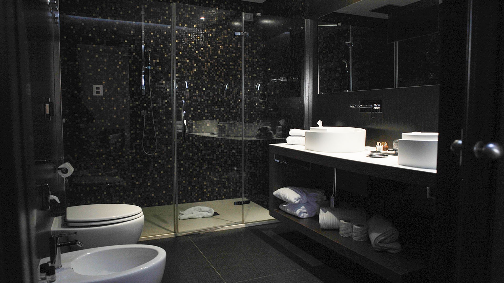 Willkommen in den Zimmern des Luxushotels Divina2