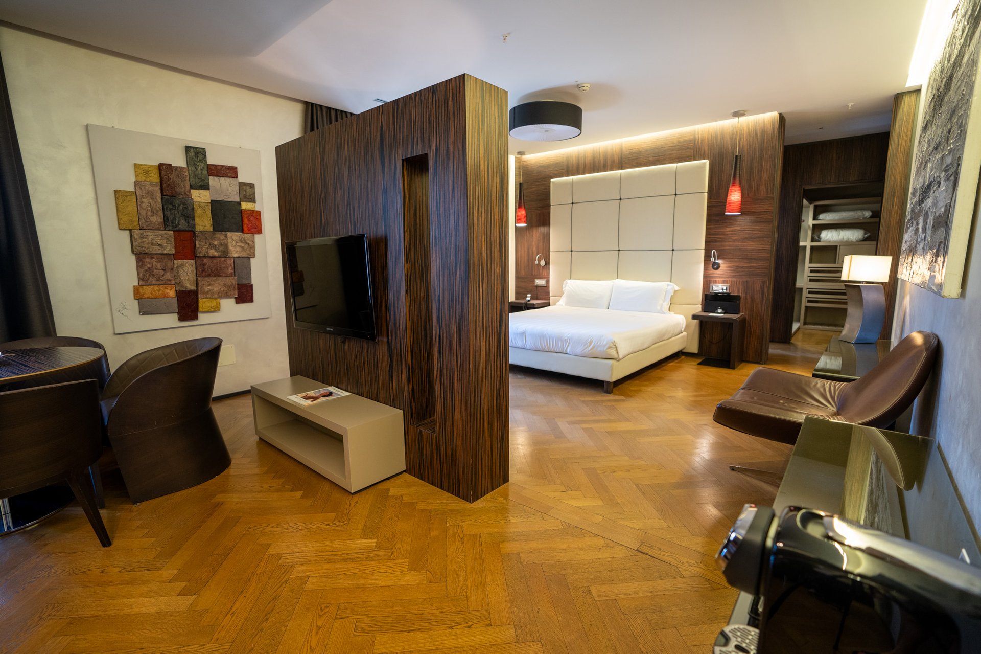 Divina Luxury Hotel 4