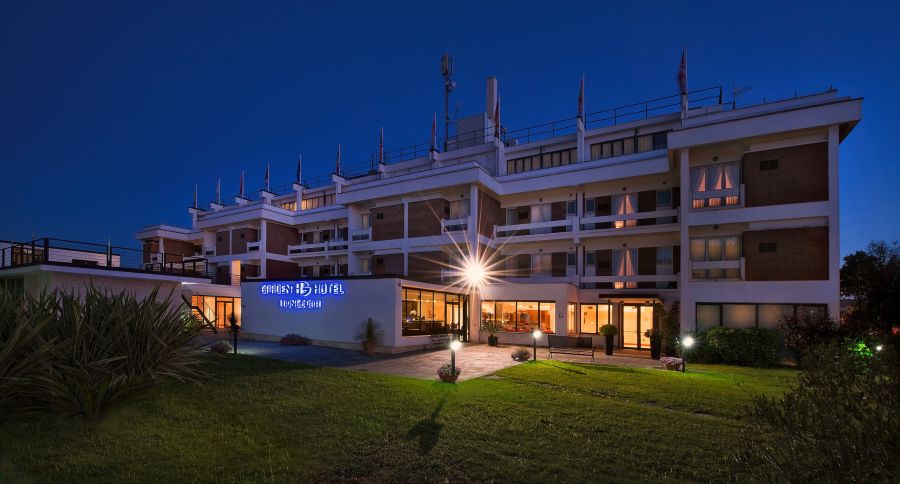 Garden Hotel Latina 2 Garden Hotel Latina 2