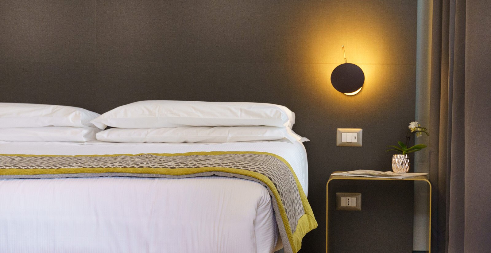 Deluxe Rooms6 Deluxe Rooms6