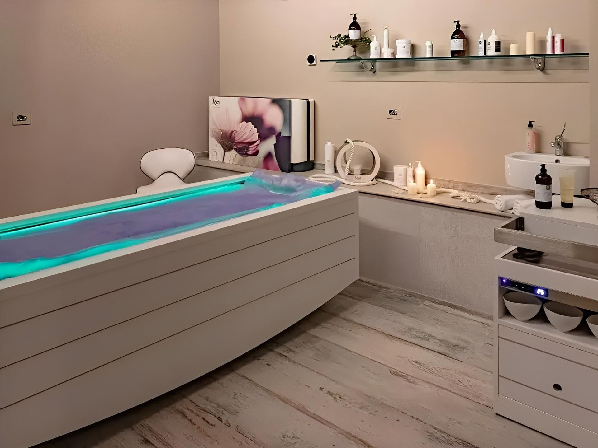 Trattamenti Spa & Wellness10 Trattamenti Spa & Wellness10