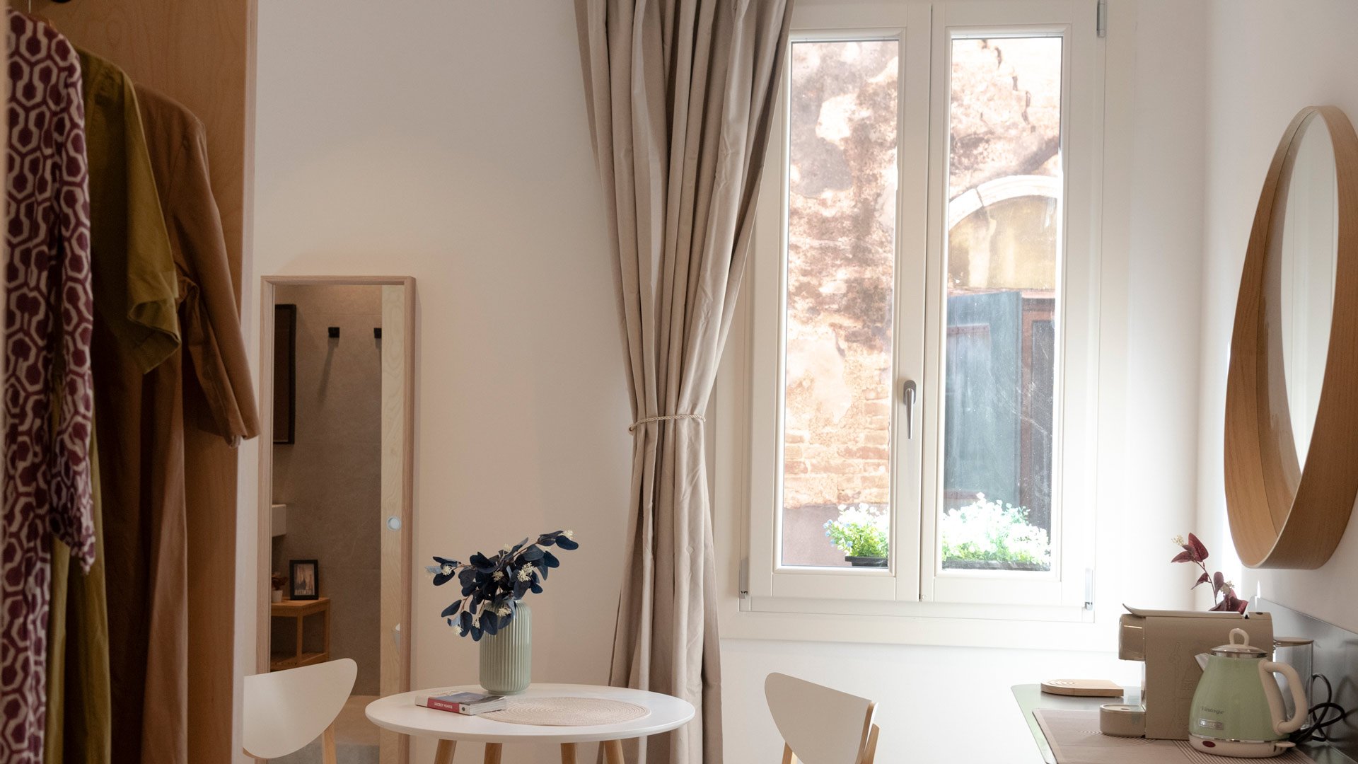 Double Room 041