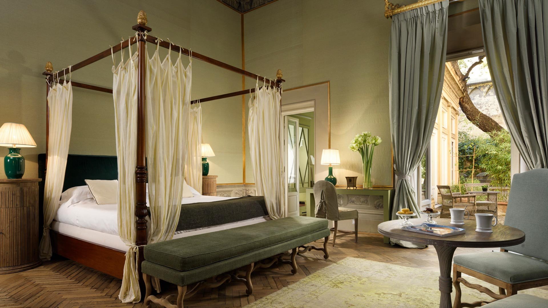 Regal suites and rooms2
