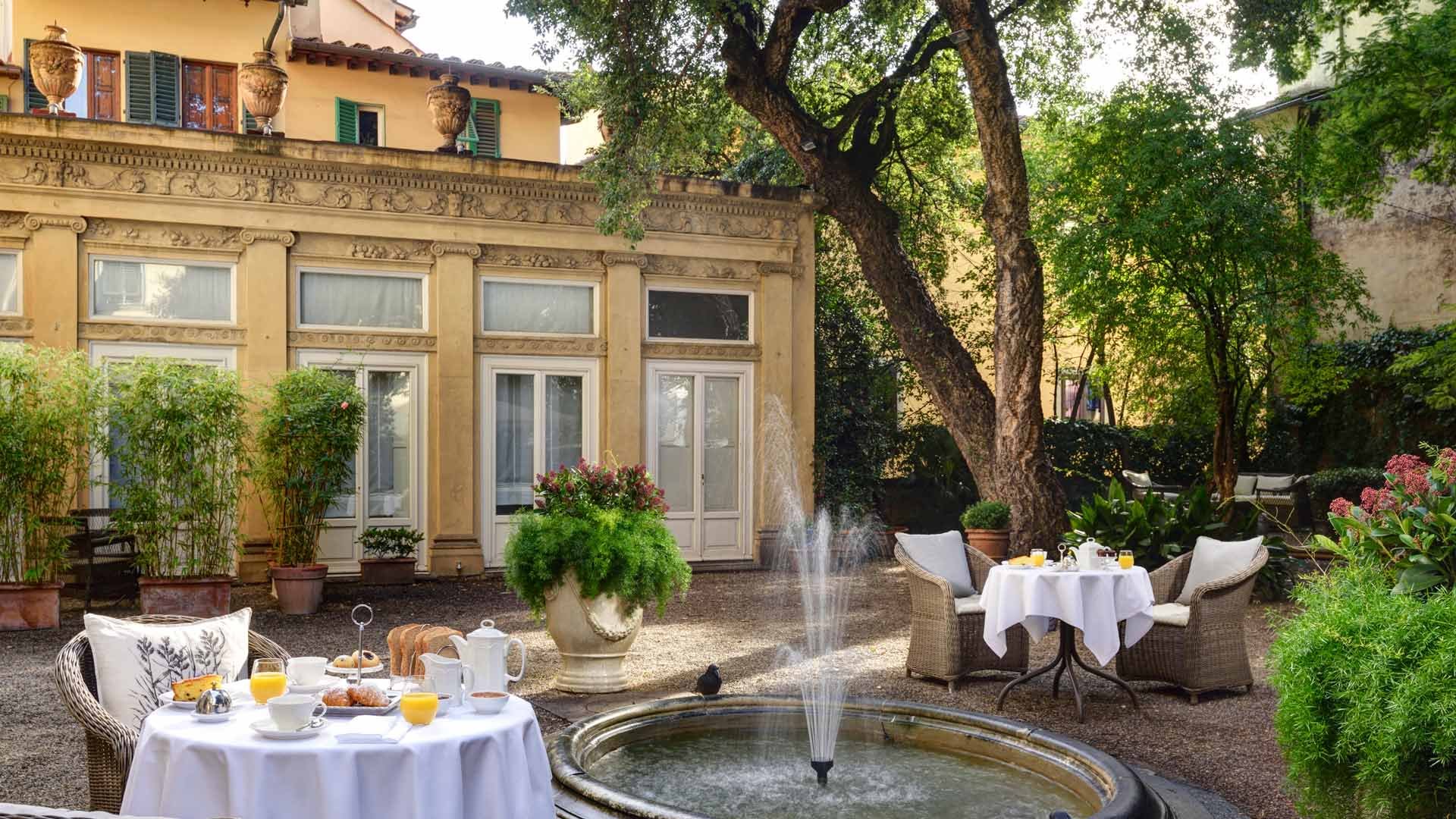 A relaxing garden2