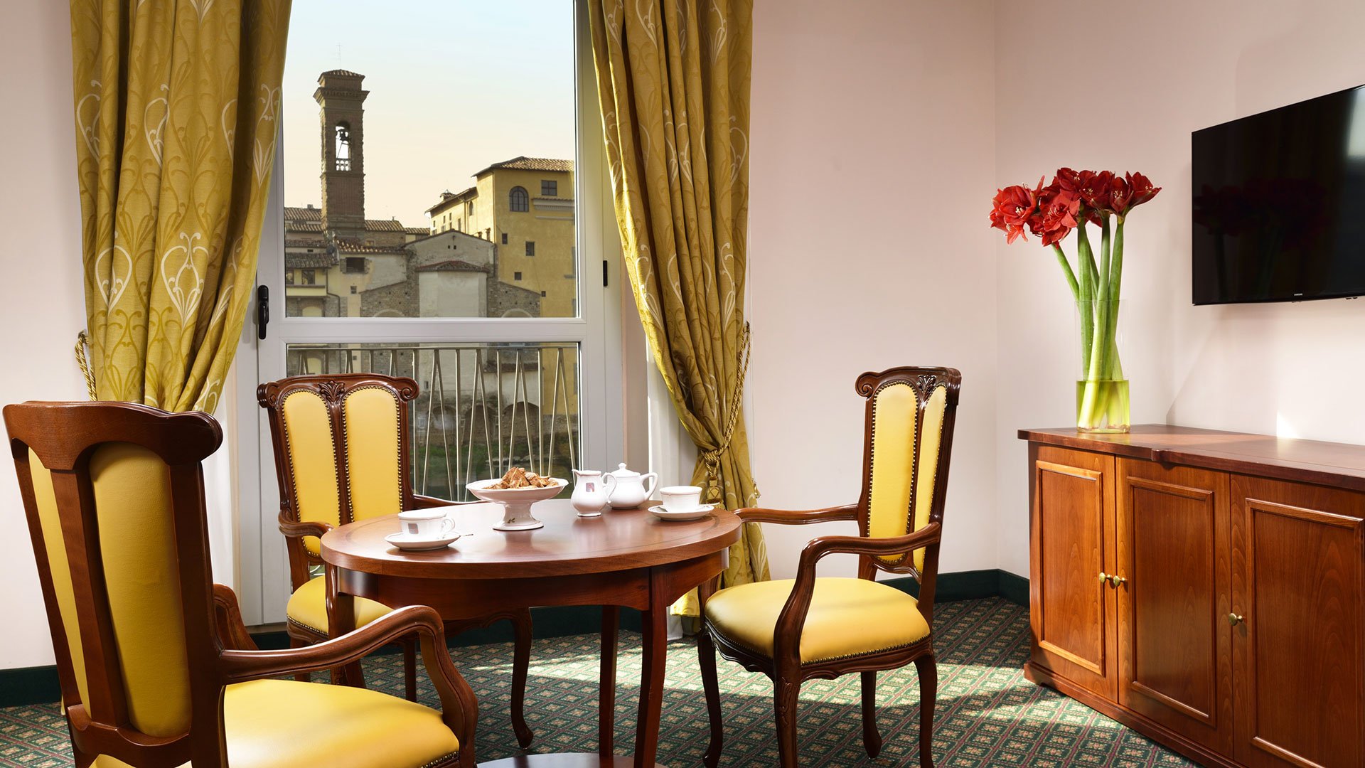 HOTEL BERCHIELLI, A LUXURY HOME19