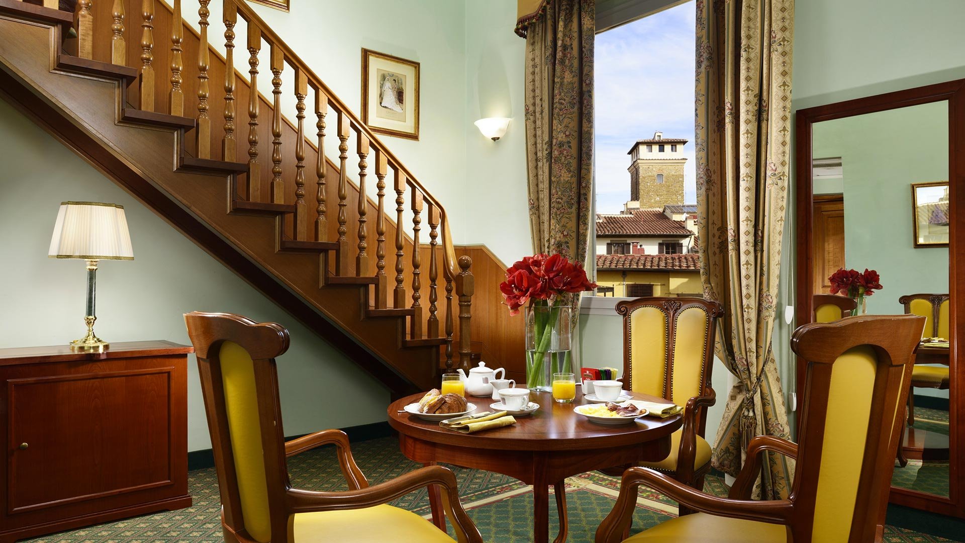 HOTEL BERCHIELLI, A LUXURY HOME5