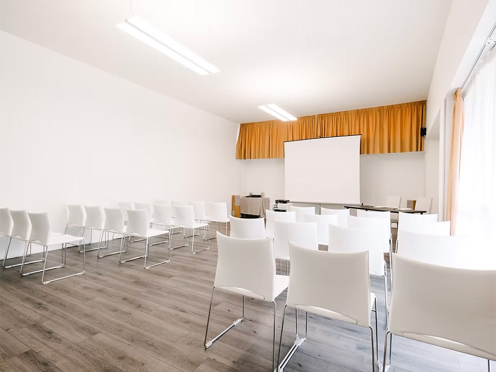Meeting & Events 4