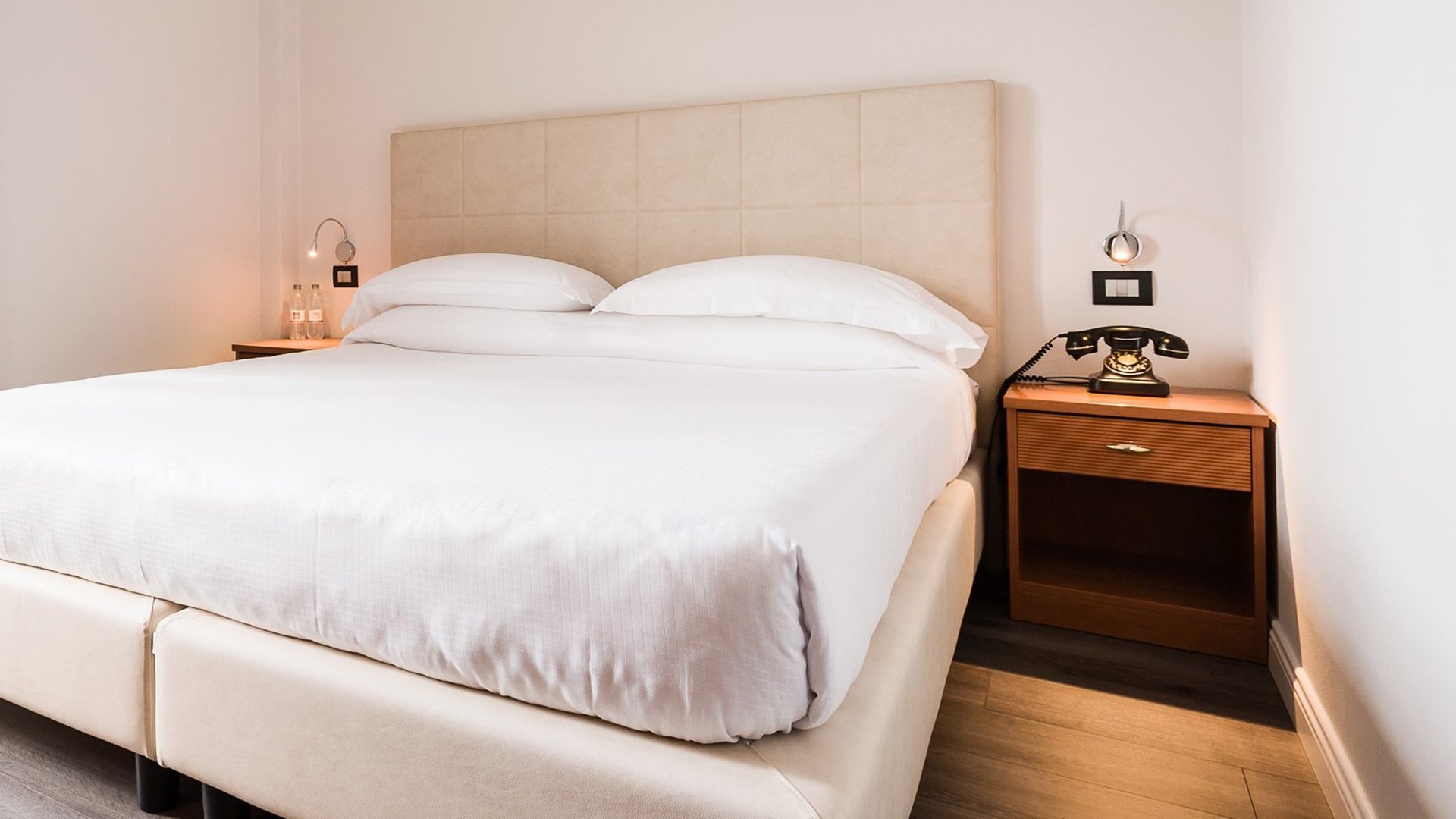 Standard Room1