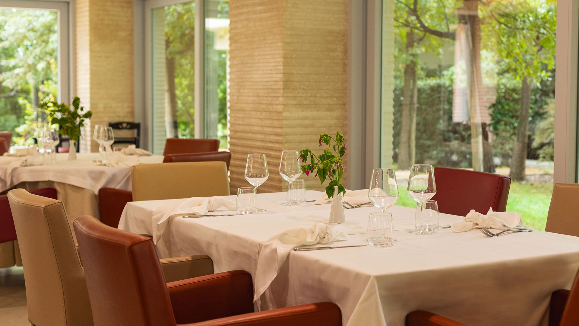 Restaurant 1 Restaurant 1