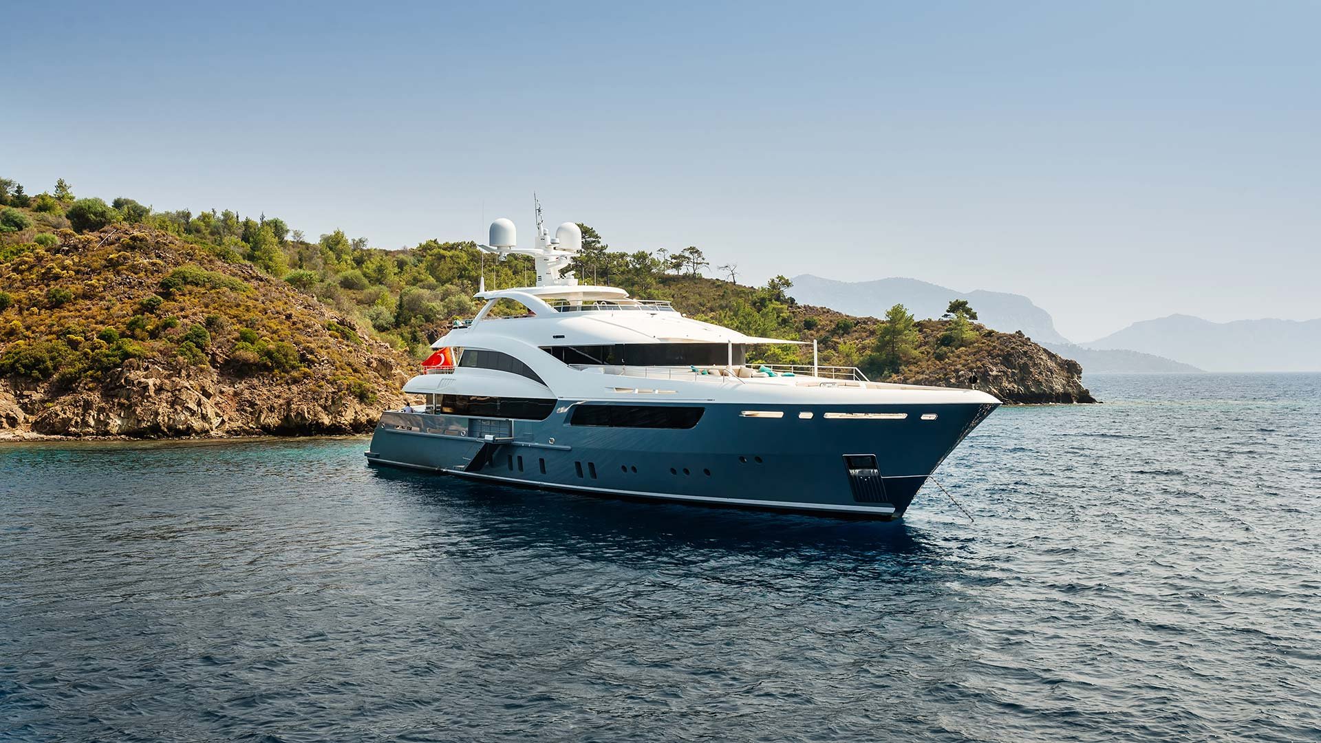 Yacht Club3