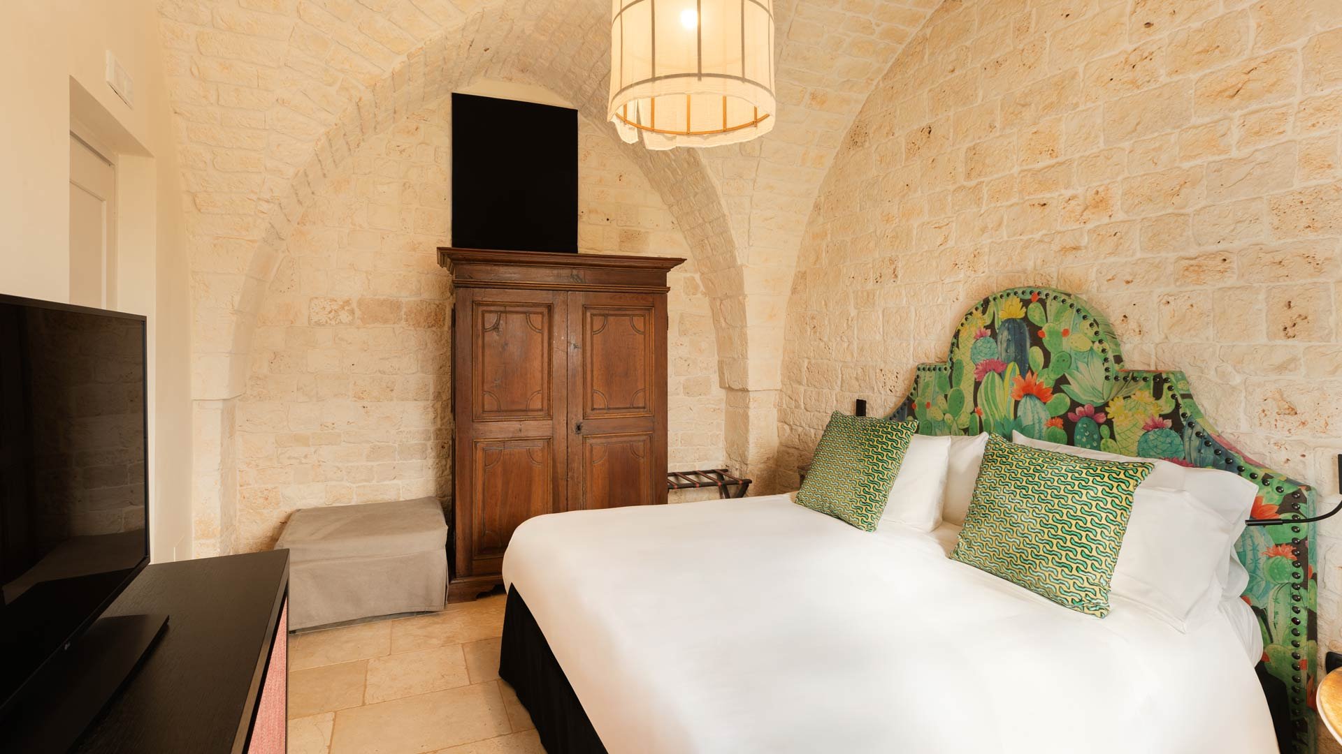 Suite with patio or terrace1