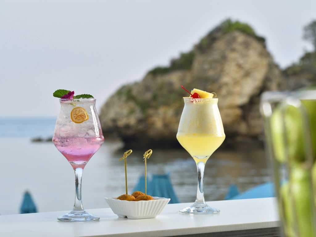 Beach Club 8 Beach Club 8