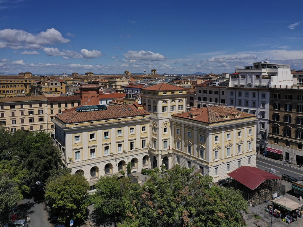 Palazzo Montemartini 10 Palazzo Montemartini 10