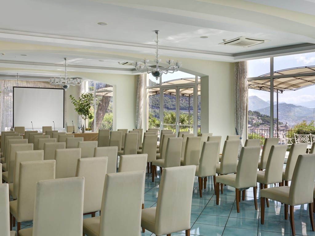 Meetings & Events8 Meetings & Events8