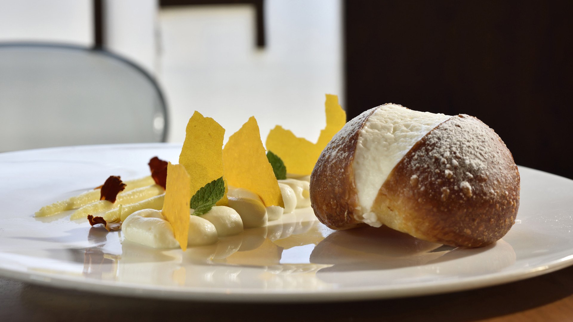 Senses Restaurant Hall13