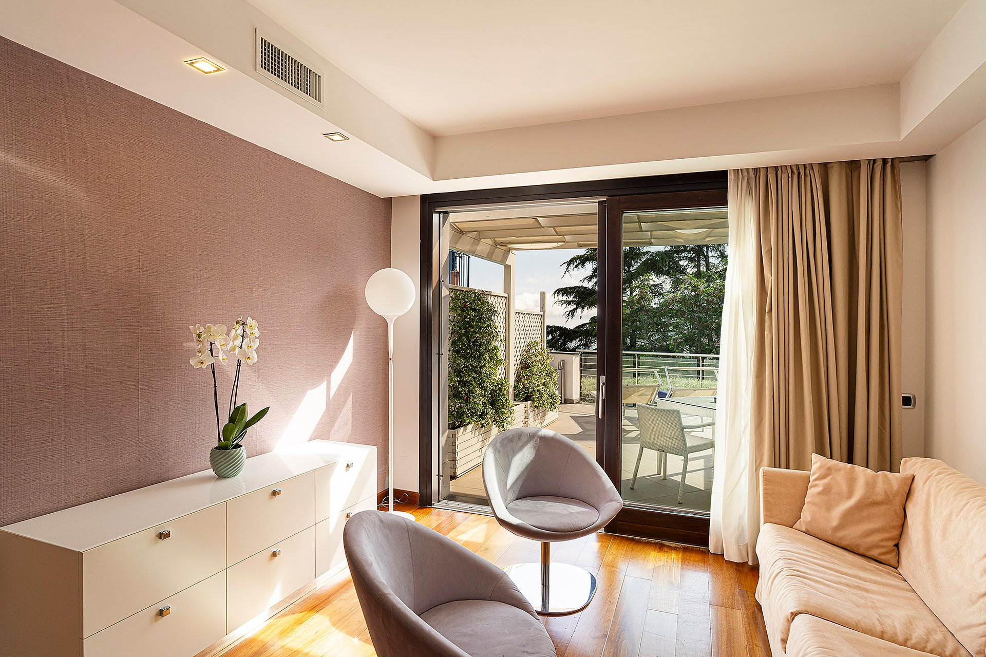 Camere & Suite24 Camere & Suite24