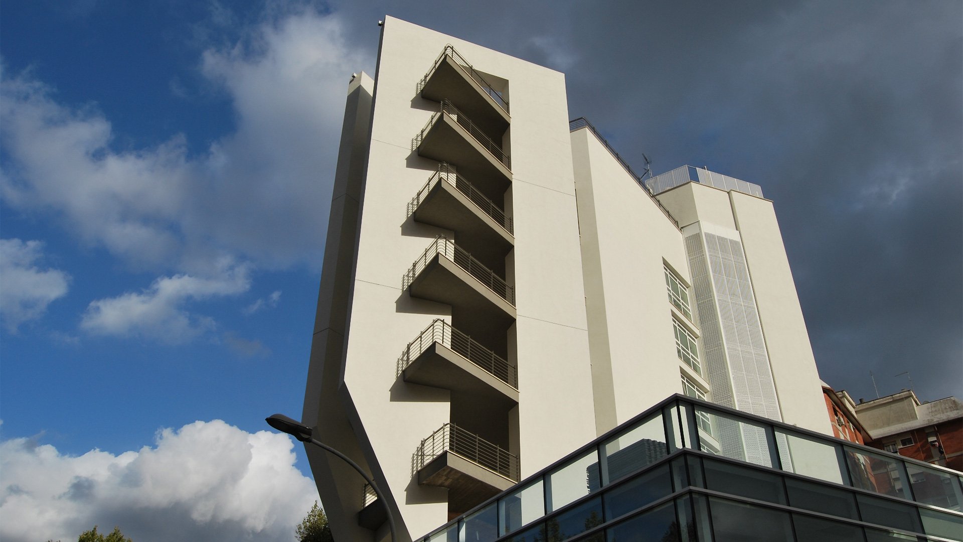 Facility1